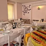 Jardim Hotel