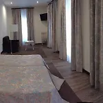 Hotel Jardim 2*