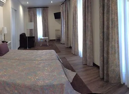 Hotel Jardim 2*